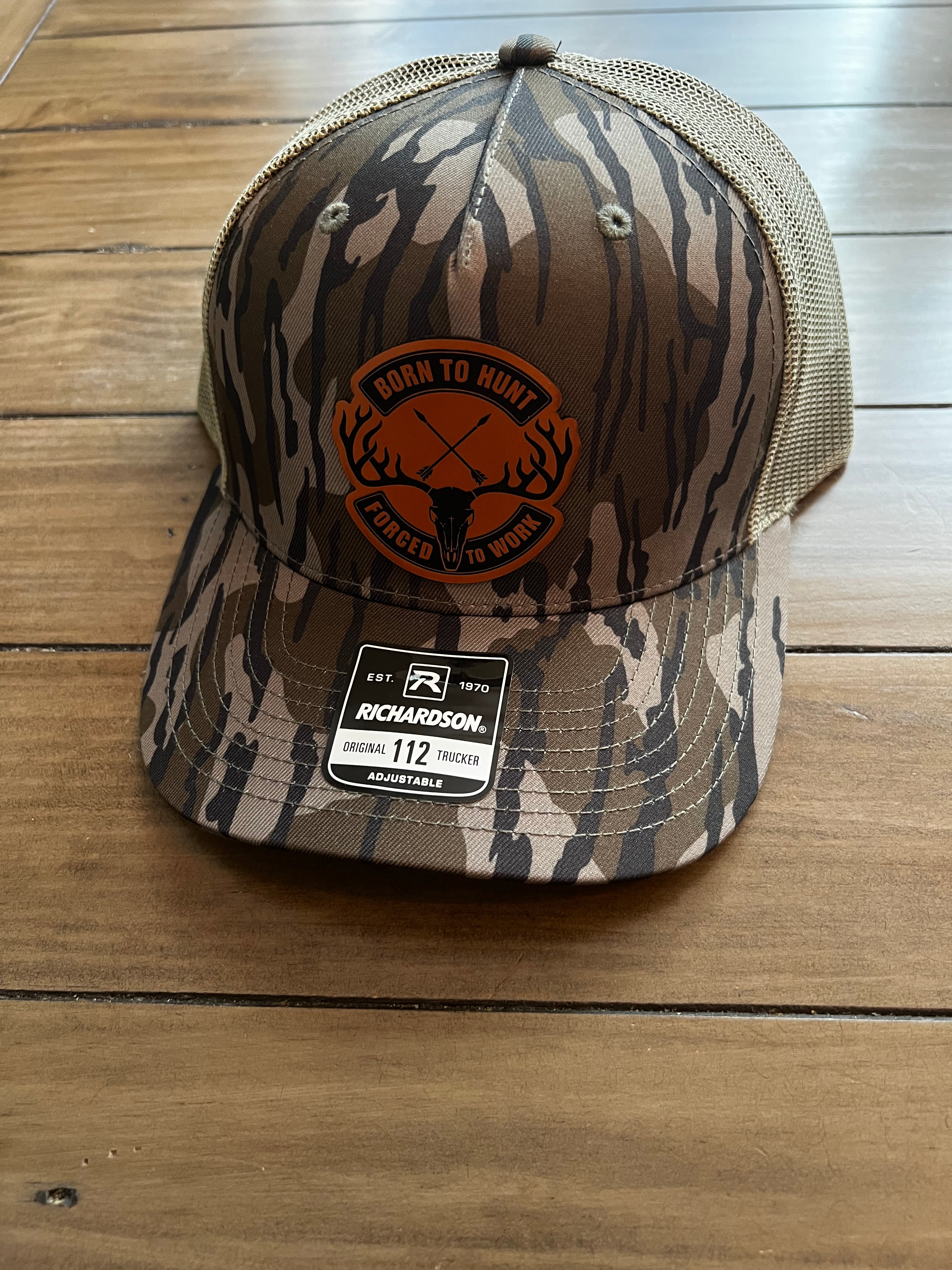 MossyOak Bottomland Born to Hunt