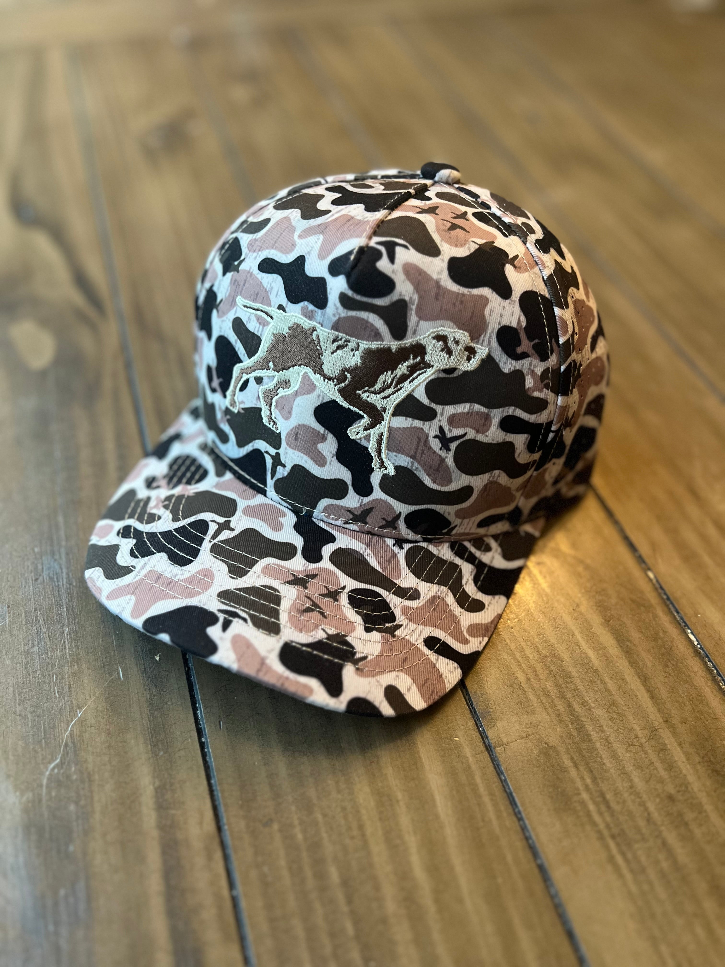 Brown Duck Camo 5 Panel with Pointer