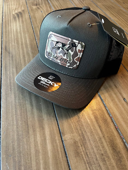 Loden / black with camo pointer patch